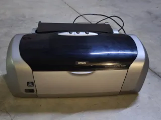 Impresora Epson Stylus Photo R200 de 6 cartuchos