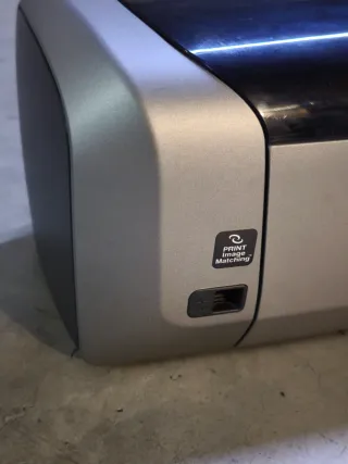 Impresora Epson Stylus Photo R200 de 6 cartuchos