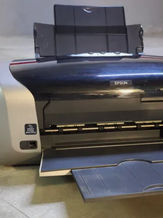 Impresora Epson Stylus Photo R200 de 6 cartuchos