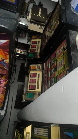 Máquina Tragaperras Recreativa nevada