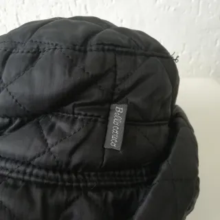 Cappello donna trapuntato nero