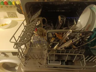 Lavavajillas sobre encimera