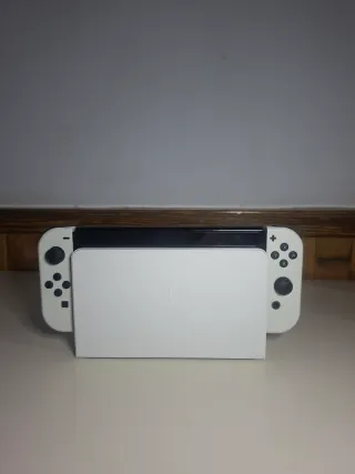 Nintendo Switch OLED Blanca + Accesorios