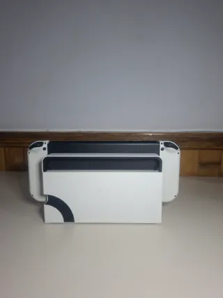 Nintendo Switch OLED Blanca + Accesorios