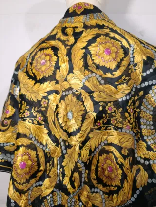 ANTIGUO PAÑUELO DE SEDA