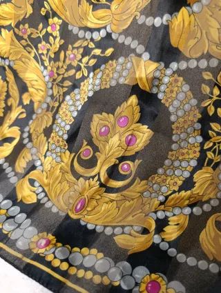 ANTIGUO PAÑUELO DE SEDA