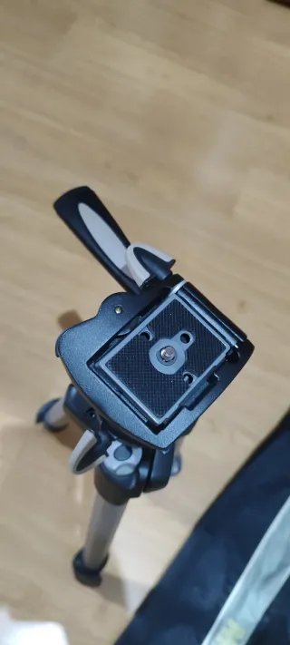 Trípode Manfrotto MK394-H
