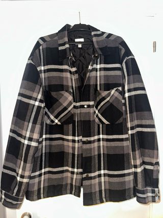 Chaqueta cuadros negra y gris