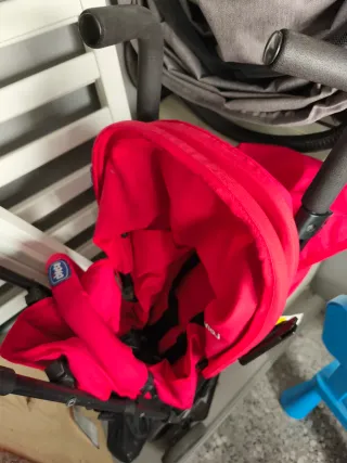 Silla de paseo Chicco roja