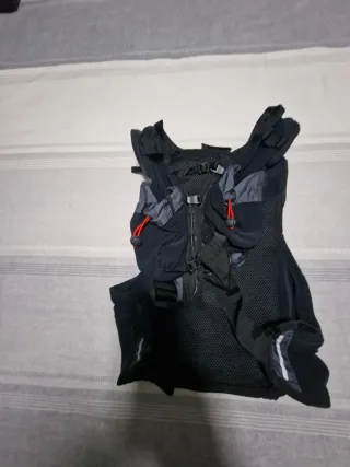 Mochila Trail Running Kalenji 9-14L de capacidad