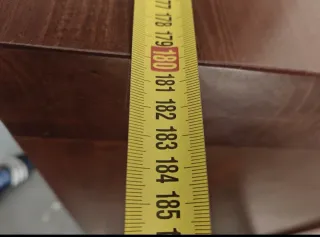 Cómoda colonial de madera