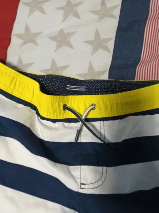 Bañador Tommy Hilfiger Rayas Azul y Blanco