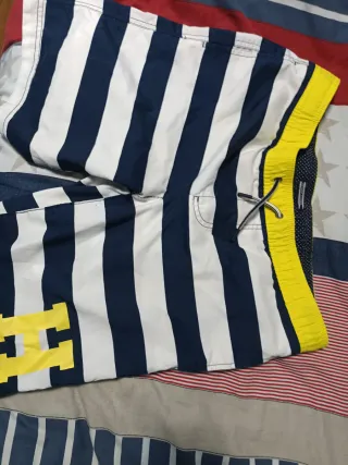 Bañador Tommy Hilfiger Rayas Azul y Blanco