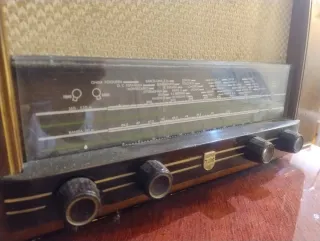 Radio Philips Válvulas BE-421-A Marrón