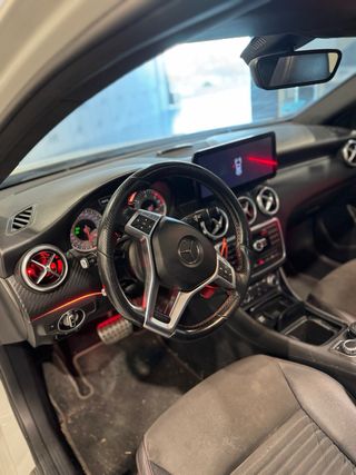 Mercedes Clase A200 AMG 2015 ETI.C TECHO FULL EQUI