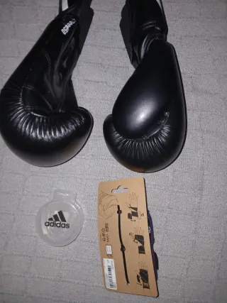 Guantes y vendas boxeo Adidas