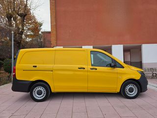 Mercedes Vito 2022 114 CDI Extralarga Etiqueta C