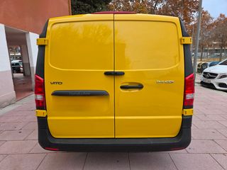 Mercedes Vito 2022 114 CDI Extralarga Etiqueta C