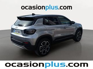 Jeep Avenger BEV Summit 115 kW (156 CV)