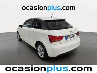 Audi A1 Attraction 1.6 TDI 66 kW (90 CV) S tronic