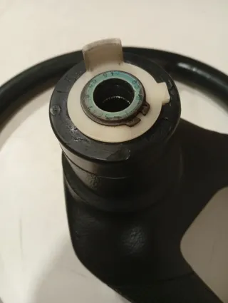 Volante Peugeot 205 405 GTI MI16 Original