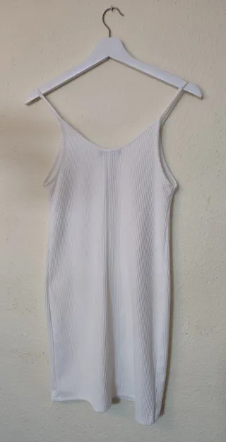 Oferta 4 prendas mujer.