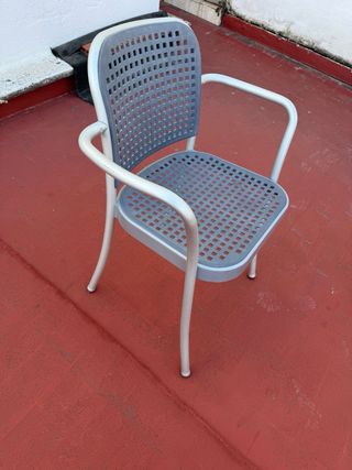 Sillas azules Vicente Navarro (2 con brazo)