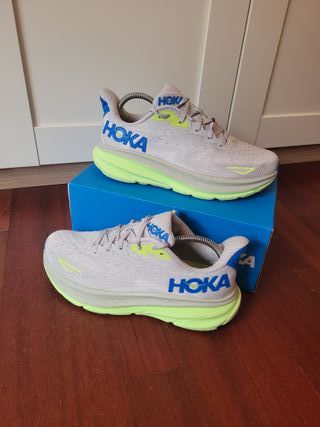 Hoka Clifton 9 Talla 42 2/3 Gris/Verde