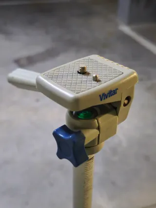 Trípode Vivitar Fotografía / Vídeo