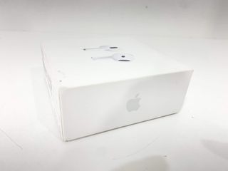 in-ear apple airpods 4 gen