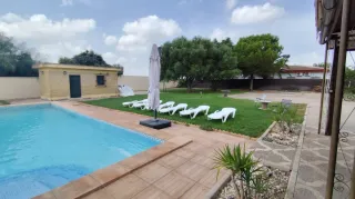 Alquilo en parcela cerca de sevilla