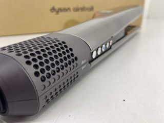 plancha pelo dyson airstrait