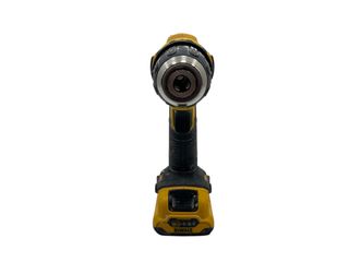 taladro a bateria dewalt dcd710