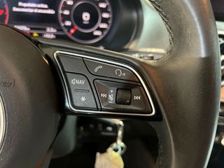 Audi Q2 Adrenalin 30 TFSI 81kW (110CV)