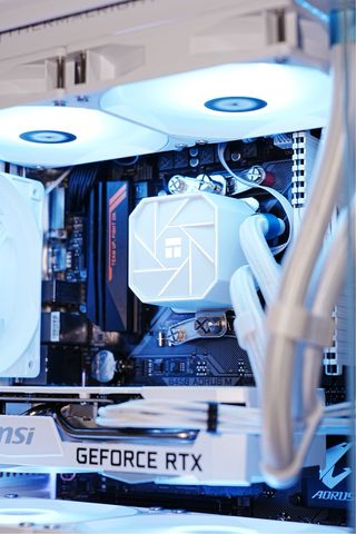 PC Gamer RTX 3050 Ryzen 5 16GB 512GB SSD