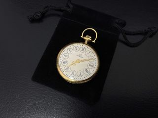 reloj de oro oro 18k con piedra