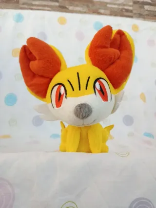 pokémon peluche do pokémon Fennekin da banpresto