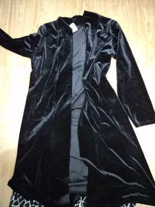 Conjunto pantalón y blusa con casaca