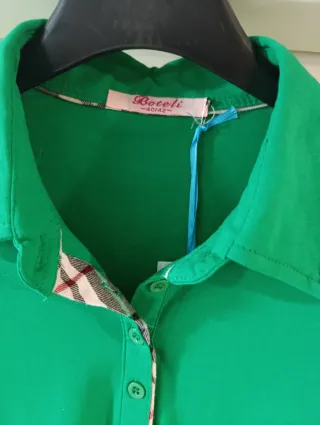 Camiseta Boteli verde mujer manga larga.