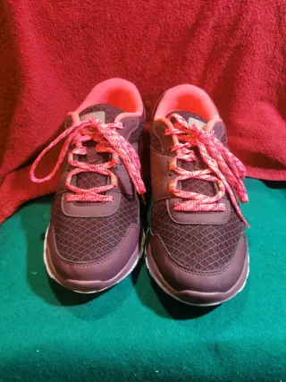 Zapatillas deportivas talla 40