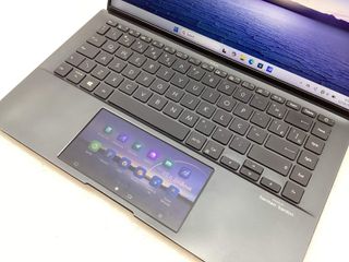 pc portatil asus zenbook ux435e