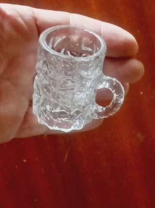 6 Cálices em vidro com asa