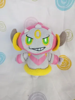 Peluche Hoopa Pokémon Banpresto