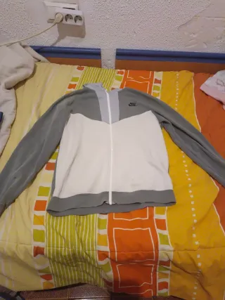 Chaqueta Nike Niños Gris/Blanco Talla XL