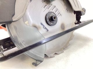 sierra circular black and decker cs1250l