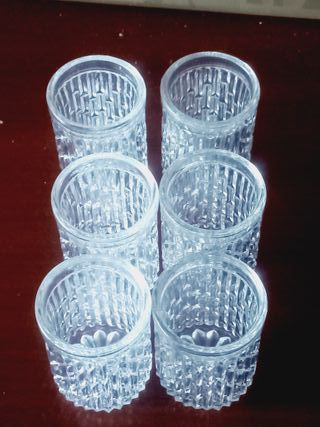 Conjunto de 6 Cálices em vidro decorado