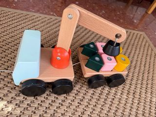 Grúa de madera UPPSTÅ multicolor Ikea