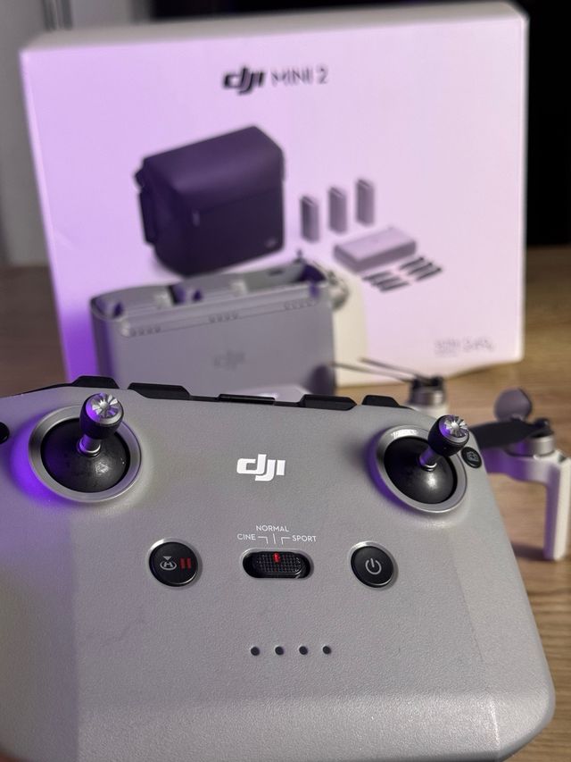 DJI Mini 2 Fly More Combo
