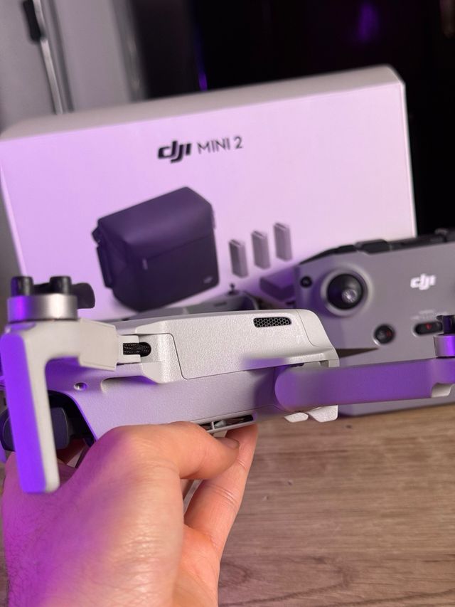 DJI Mini 2 Fly More Combo