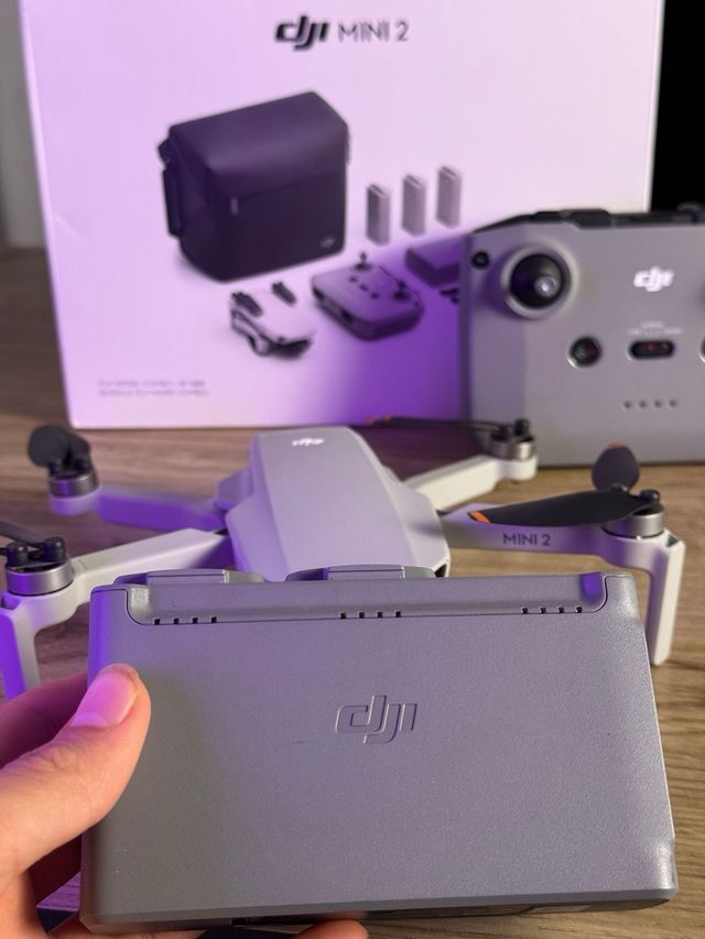 DJI Mini 2 Fly More Combo